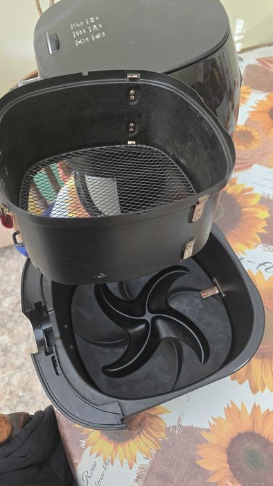 Phillips air fryer HD9721