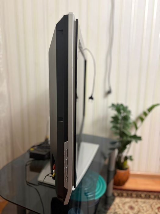 Продаётся телевизор в хорошем состоянии.