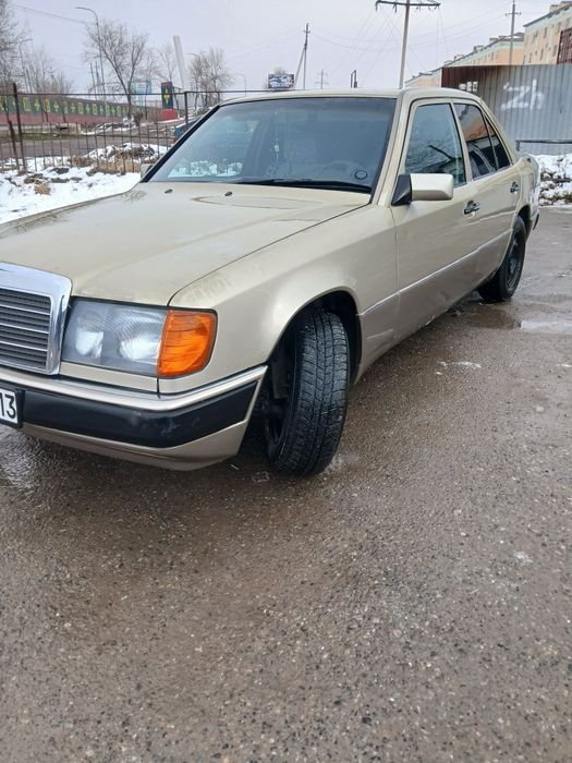 Мерседес бенз Е230