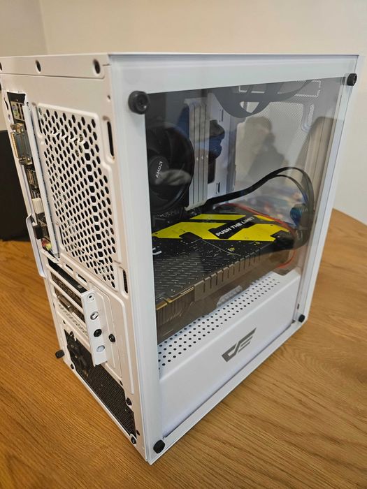 PC Gaming Performant – Ryzen 5 5600X – 64GB RAM – GTX 1070 – SSD 2.5TB