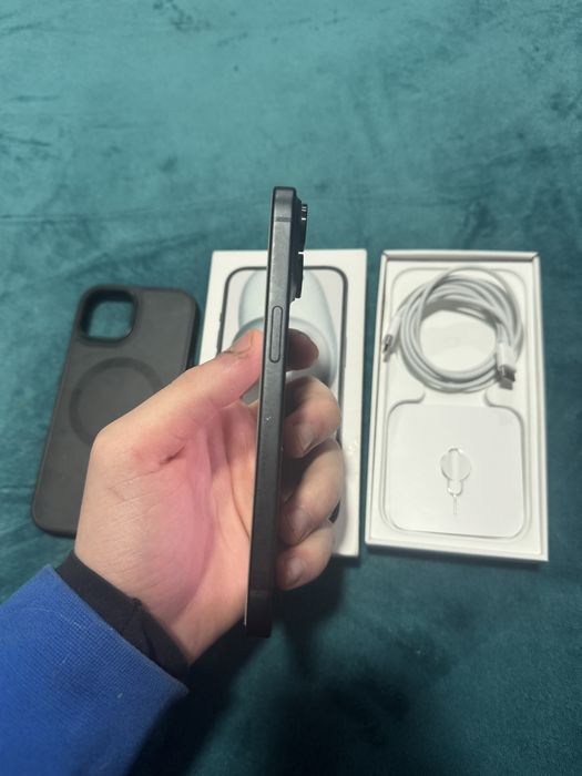 Vand iphone 15 black
