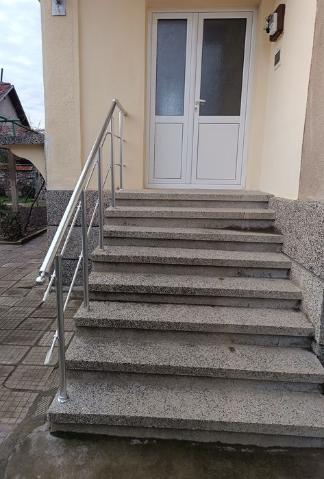 Алуминиеви Парапети Пазарджик