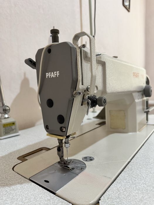Швейная машина pfaff1163