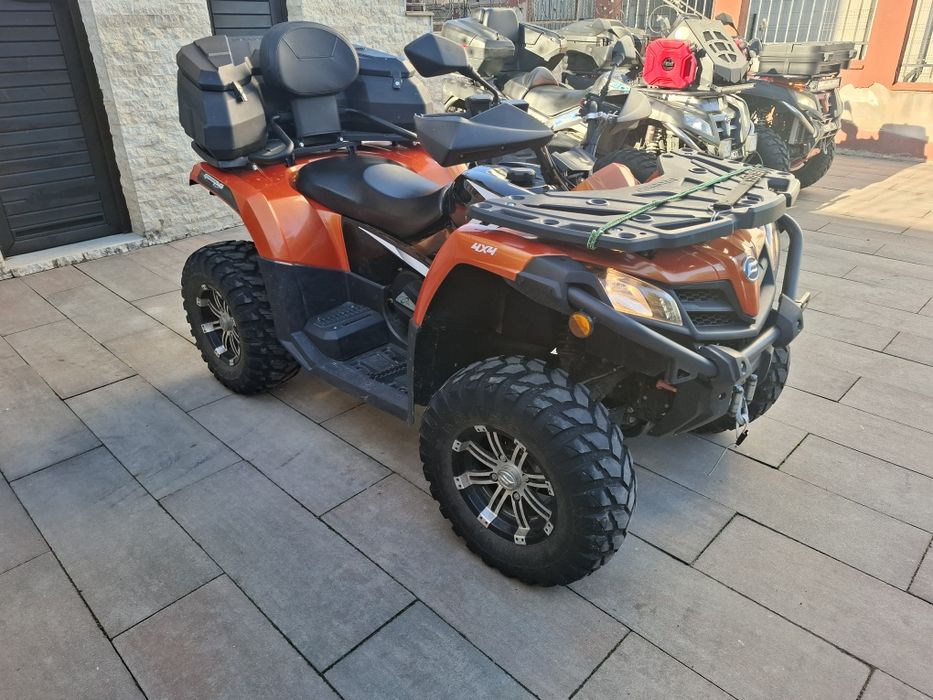 Cf 520 L înmatriculat nr negre