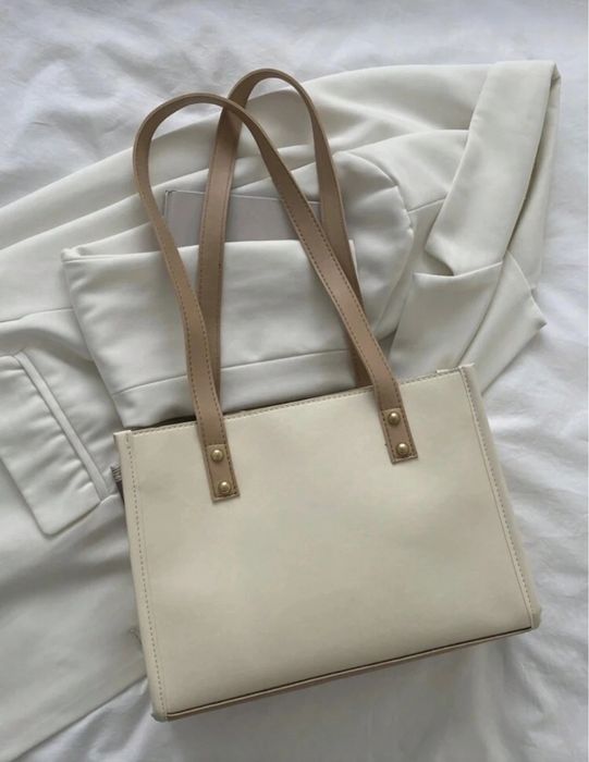 Geantă bej, crem, nou