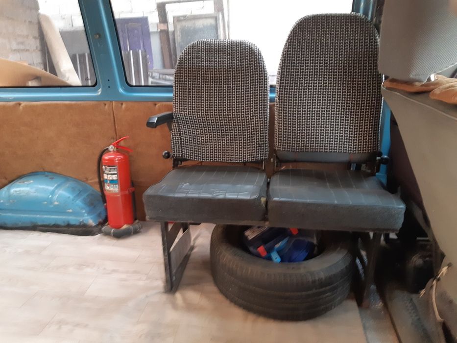 Продам автомобиль Volkswagen Transporter