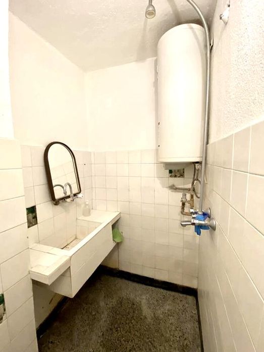 Дава се под наем Тристаен апартамент в Пловдив, Кючук Париж - 81 кв.м за 325 € - Снимка #7