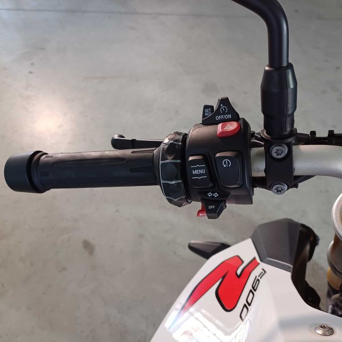 Motocicleta BMW F900 R ABS | B64645 | motomus.ro