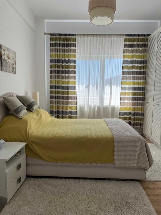 Vanzare apartament 3 camere