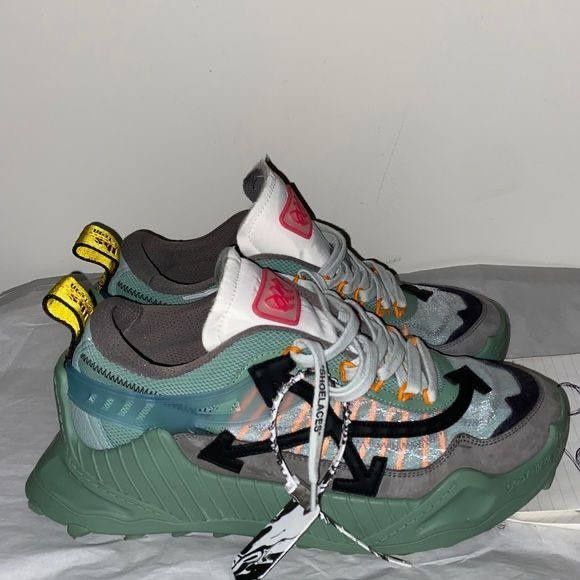 Off white si multe altele