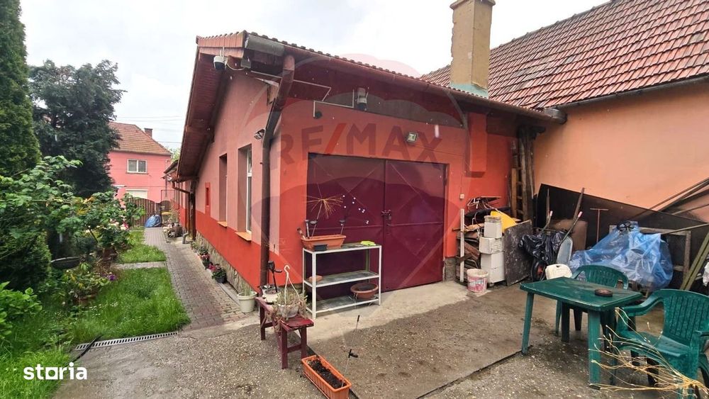 Casă / Vilă cu 3 camere de vânzare în zona Central