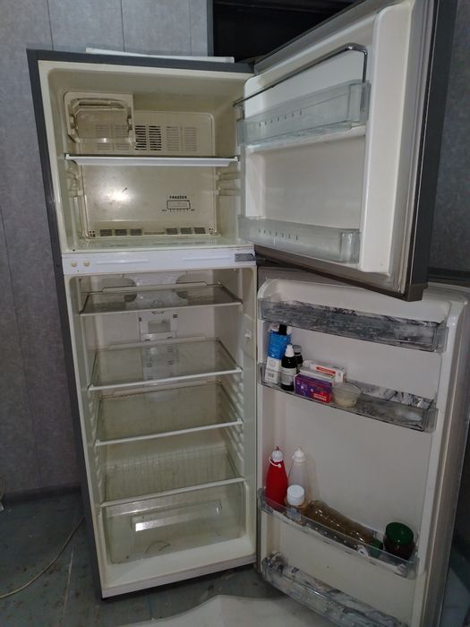 Roys xolodenik 2mil. Holati yaxshi