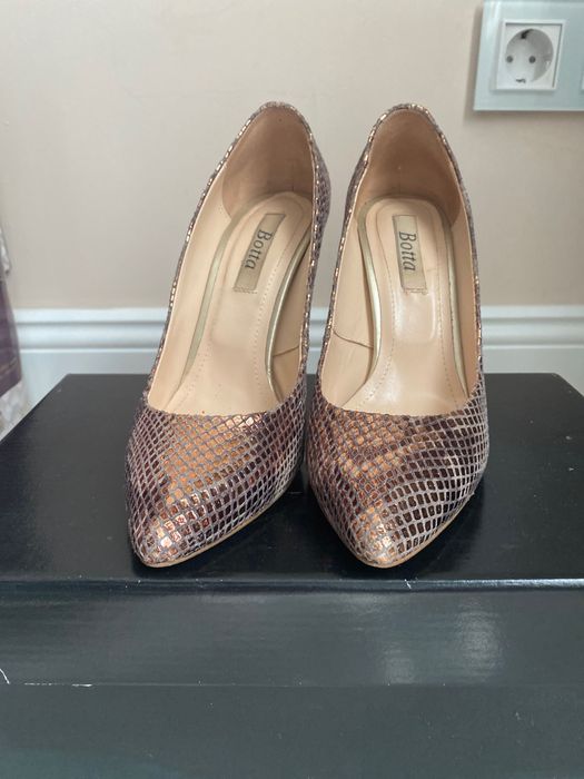 Pantofi Marimea 36