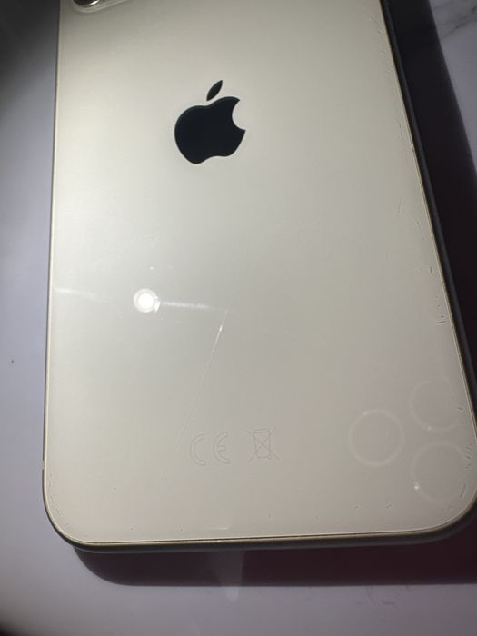 iPhone 11 , белый , на 128 гб