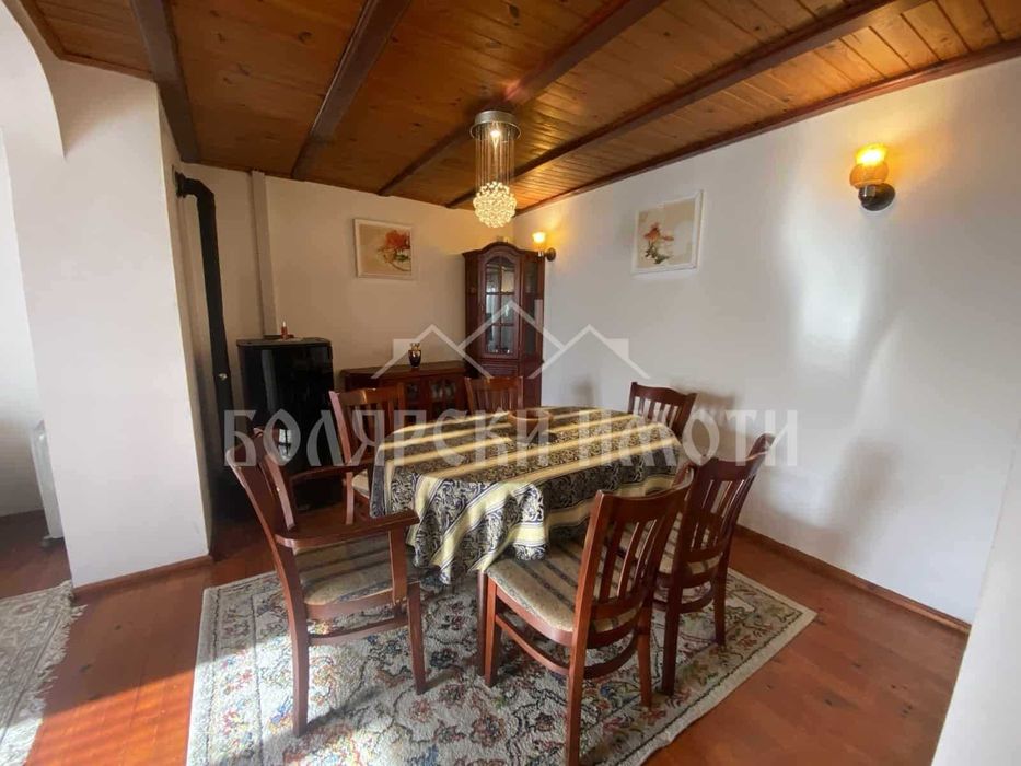 Продава се Къща в Дебелец - 202 кв.м за 477 €/кв.м - Снимка #8