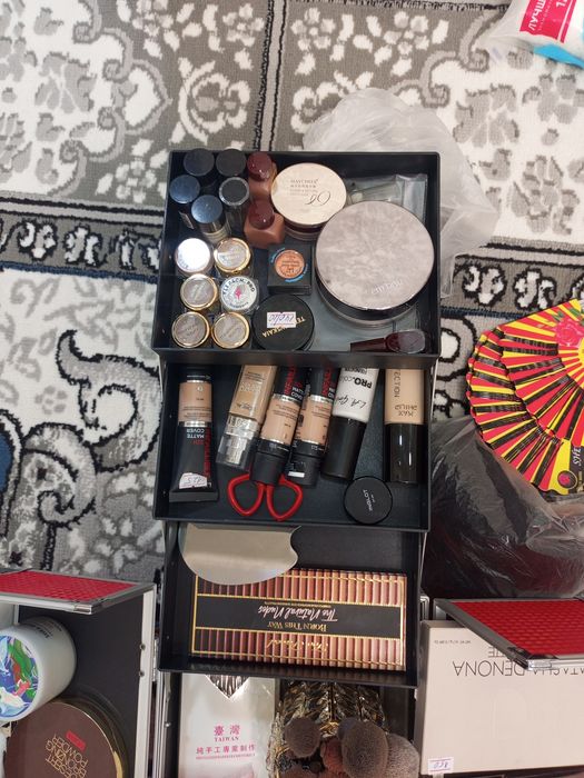 Go'zallik va kelinlar saloni un Professional makyaj orginal kosmetika