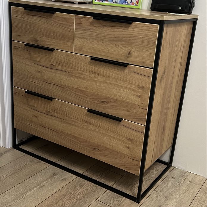 Продам срочно комод