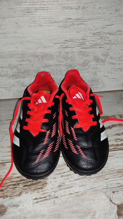 Футболни обувки 35 и 1/2