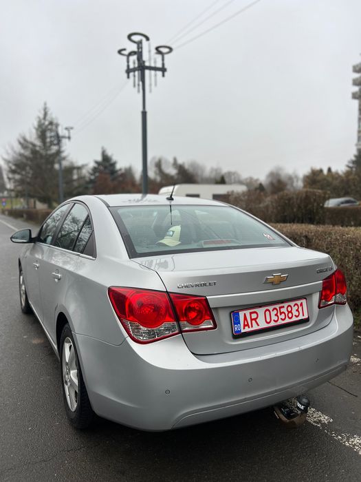 Chevrolet cruize 1.6 benzină