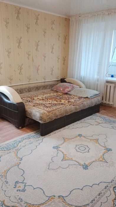 Продам 1 комн. квартиру Республики 21