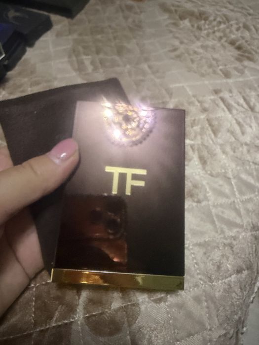 Продам тени от Tom Ford