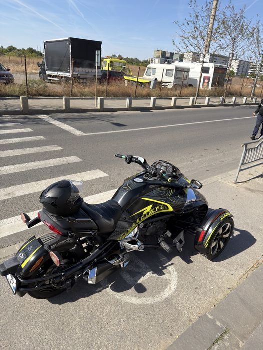Can-Am Spyder F3 Sport !