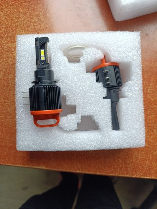 Лед крушки H7/H1/H4/H8/H9/H11/H15/D1S/D2S/D3S с канбус