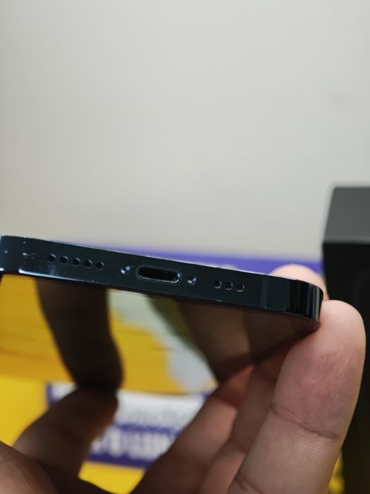 iPhone 12 Pro 128 100% baterie