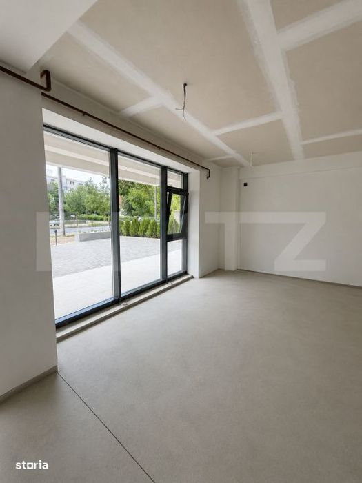 Spatiu Comercial Roka
