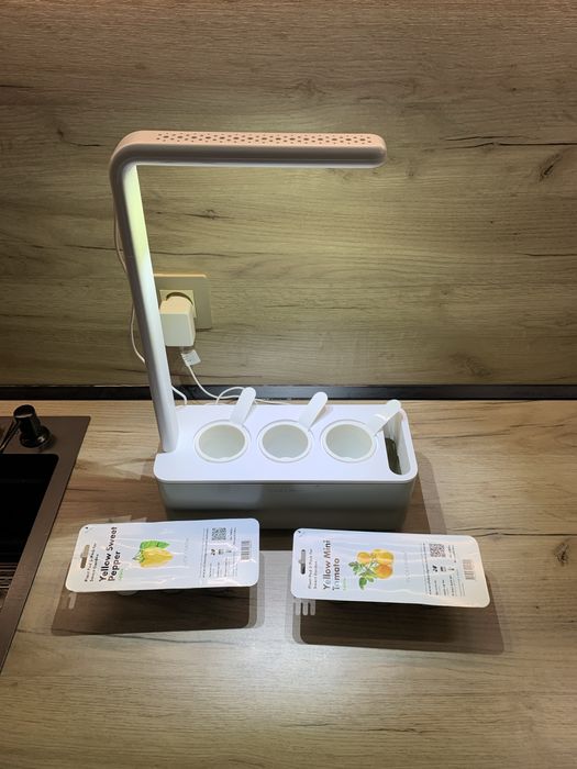 Смарт саксия CLICK AND GROW