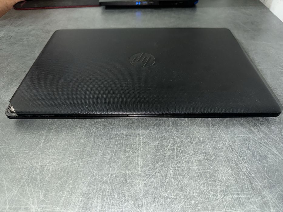 Ноутбук от HP с коробкой