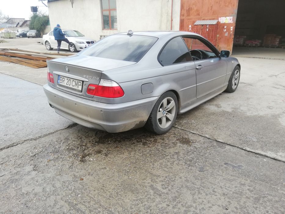 Ușa stânga/dreapta BMW e46 coupe/cabrio