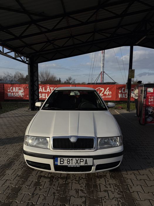 Vand Skoda Octavia 1