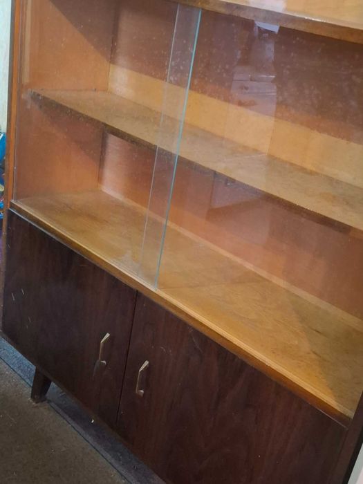 Секция, гардероб и спалня комплект