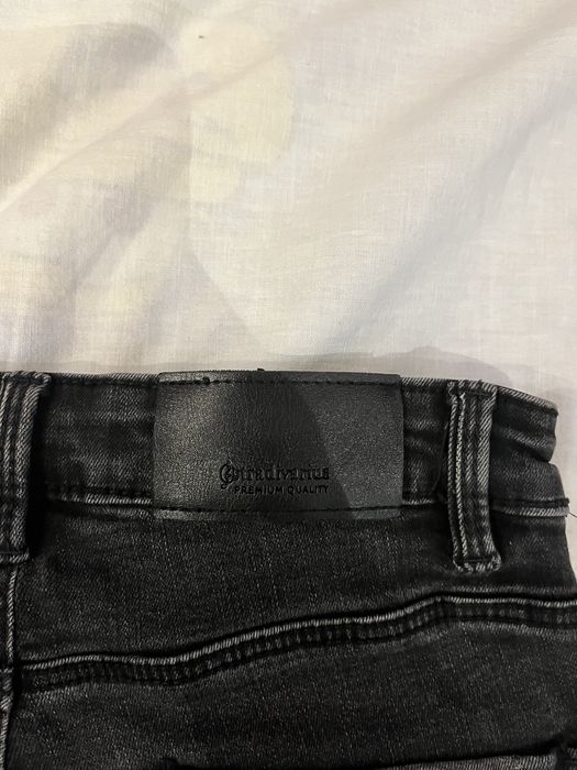 Черни Дънки