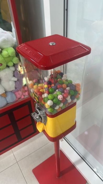 Продам аппарат жвачки недорого