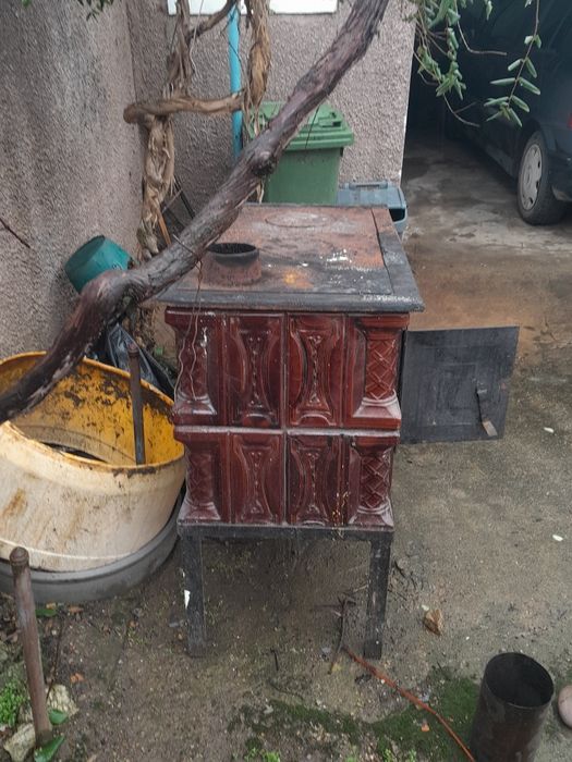 Soba teracota cu plita de bucatarie