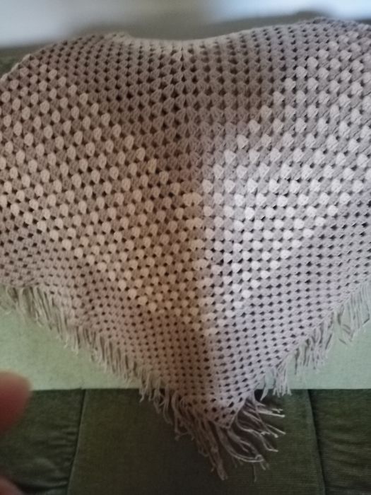 Poncho-uri / bentițe croșetate