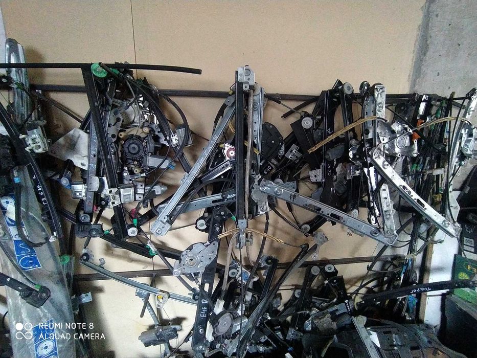 Ремонт и продажба на стъклоповдигачи – бързо, качествено и надеждно!