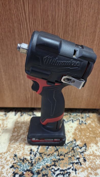 Milwaukee M12 FCIWF12G3