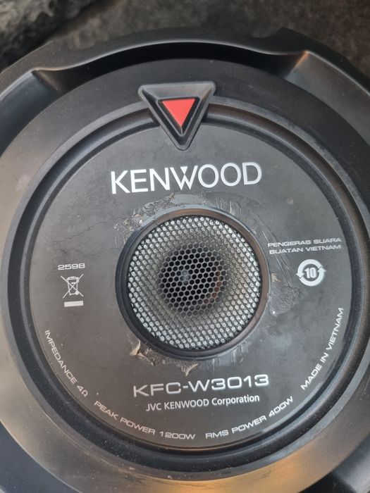 Бас Туба Kenwood