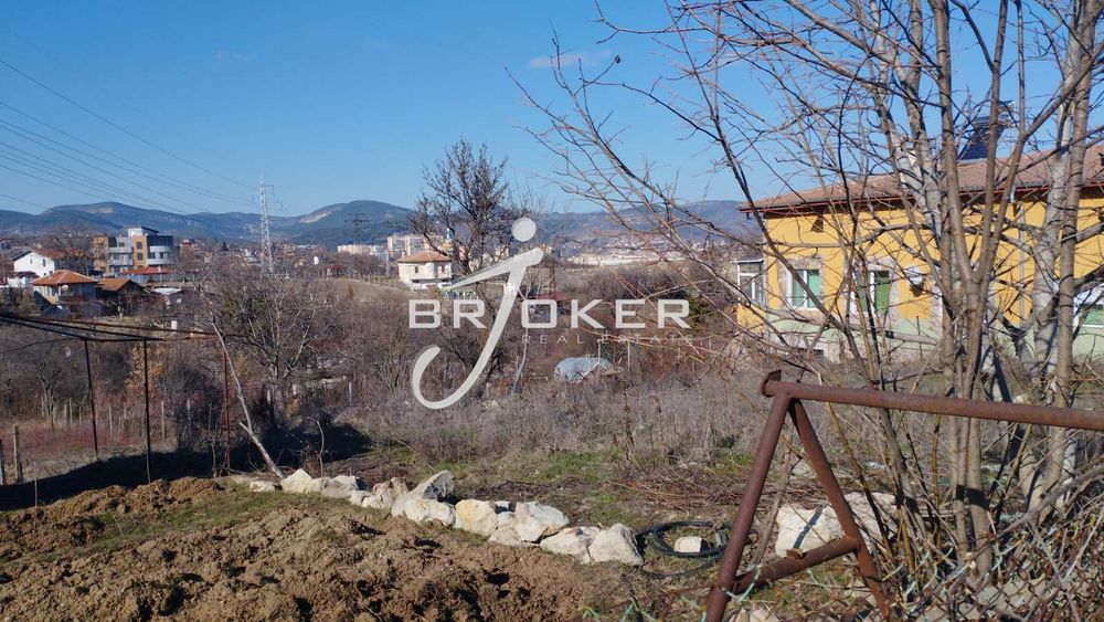 Парцел в Кърджали, област-с.Петлино