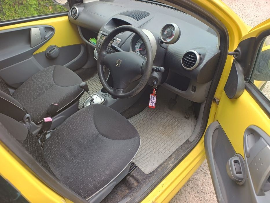 Peugeot 107, cutie automată