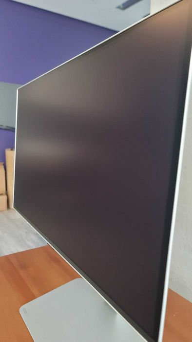 Samsung Odyssey OLED G8 G81SF 27″ 4K 240Hz – в гаранция, без burn-in