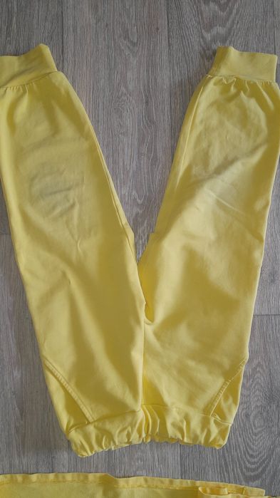 Спортивный костюм для девочки