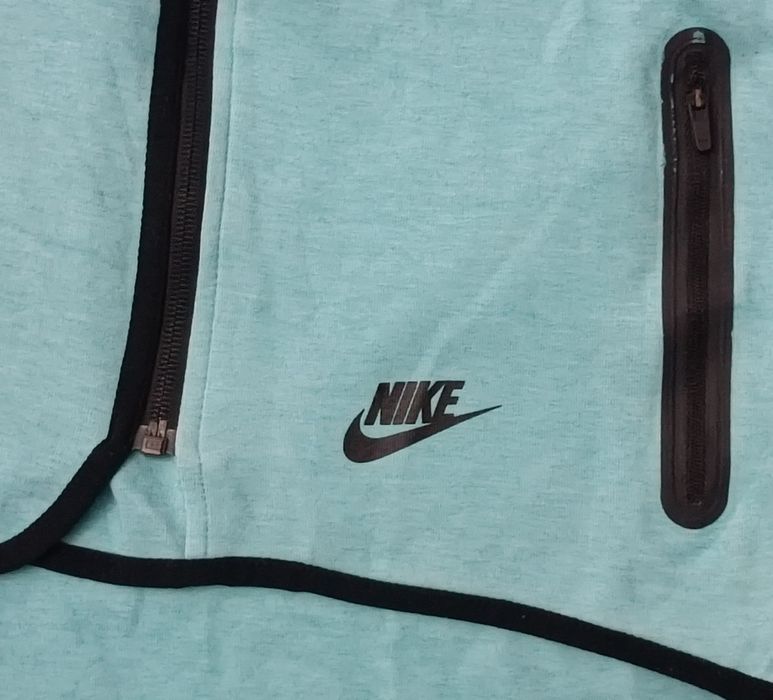 Nike Tech Fleece Sweatshirt оригинално горнище ръст 146-156см Найк
