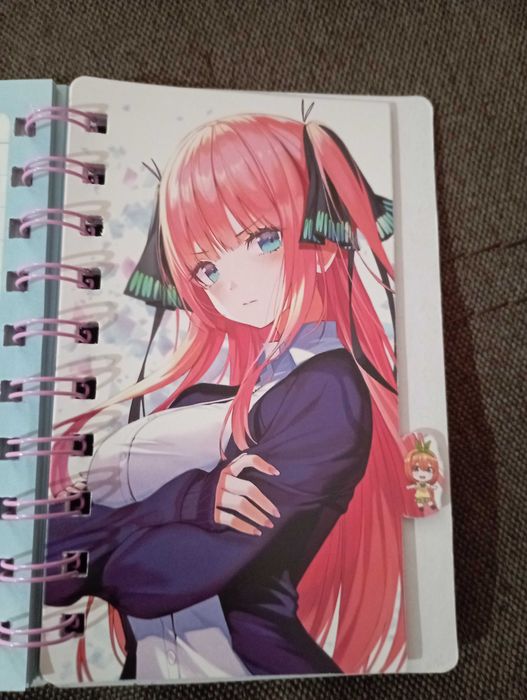 Блокнот с девочками