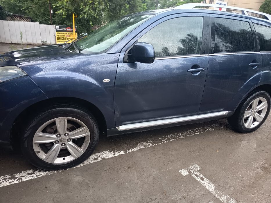 PEUGEOT 4007 2008 — imagine 2