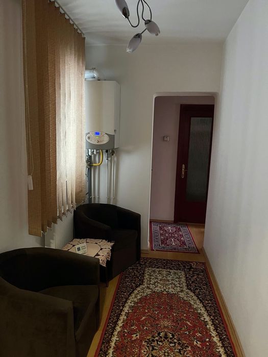 Ap 3 camere decomandate,et 2/4,zona spitalului