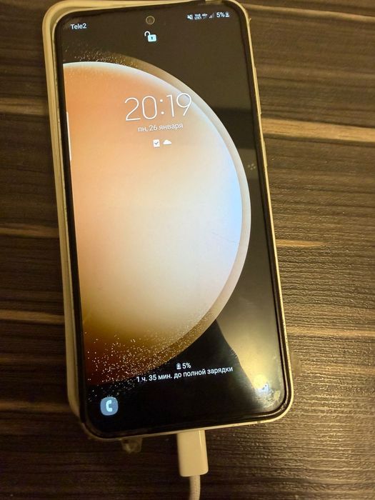 Samsung S23 FE смартфон